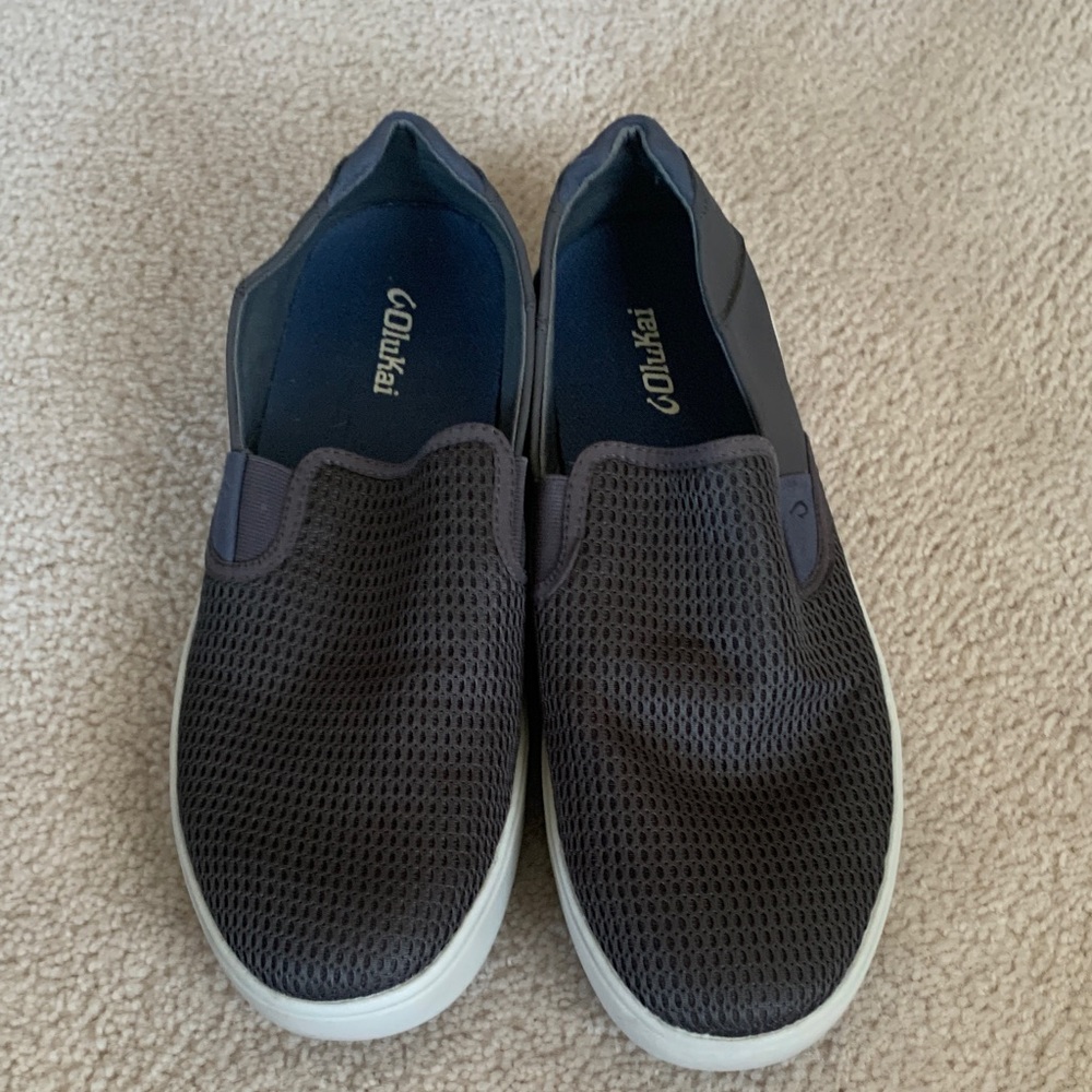 OluKai Men's Dark Gray Slip-On Loafers